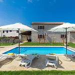 Feriehus Bozac By Interhome *