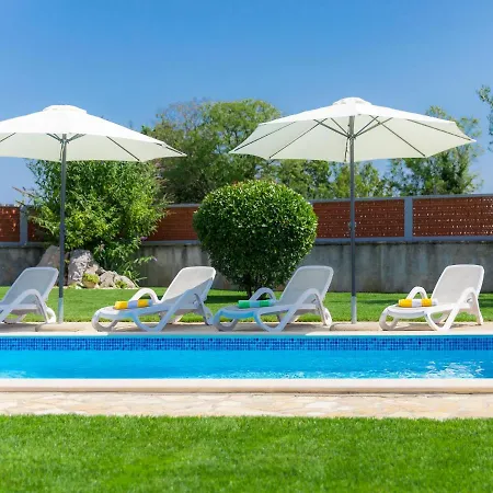 Bozac By Interhome